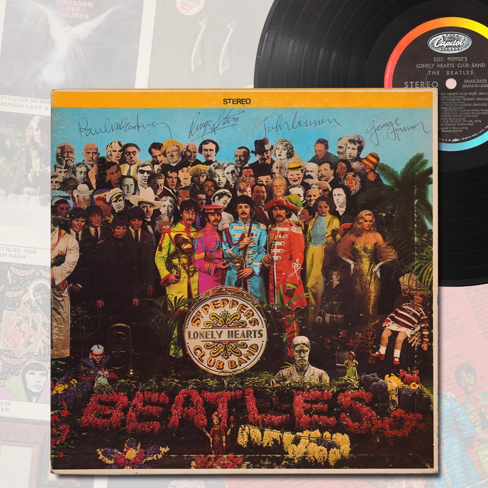 THE BEATLES FULLY SIGNED VINYL - "SGT. PEPPER'S LONELY HEARTS CLUB BAND" (1967, CAPITOL FIRST (1 of 8)