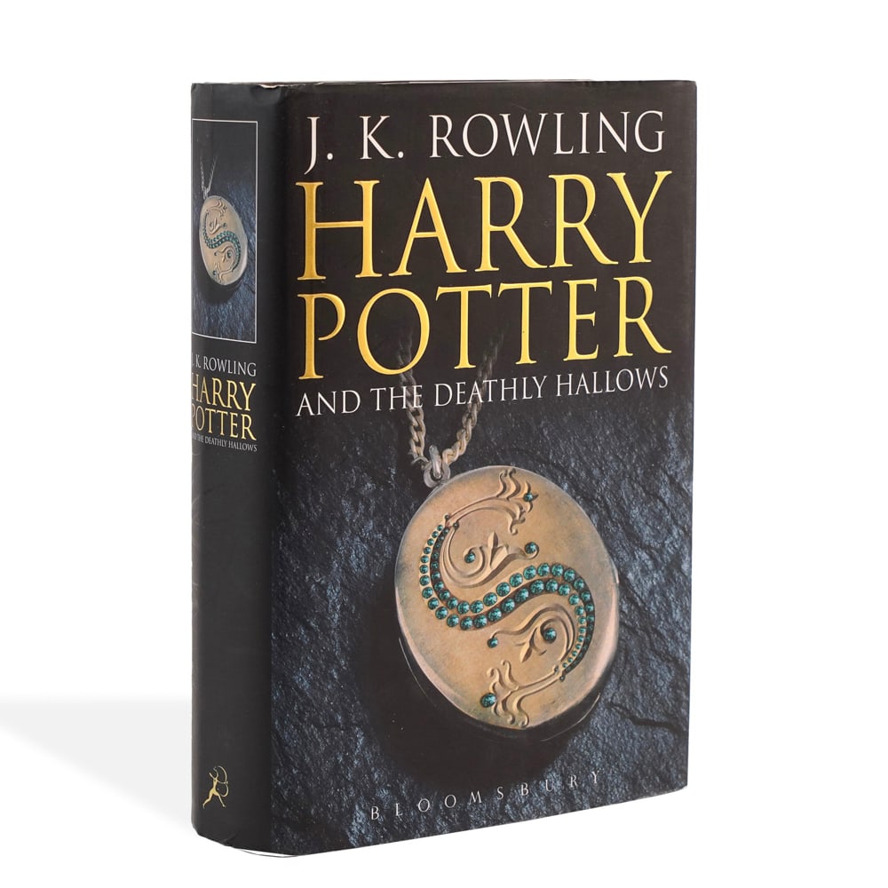 J.K. ROWLING SIGNED HARRY POTTER AND THE DEATHLY HALLOWS FIRST EDITION FIRST PRINTING BOOK (1 of 5)