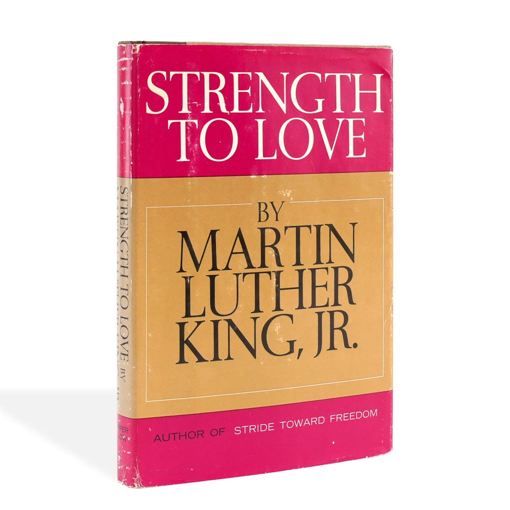 MARTIN LUTHER KING JR SIGNED "STRENGTH TO LOVE" (1 of 5)