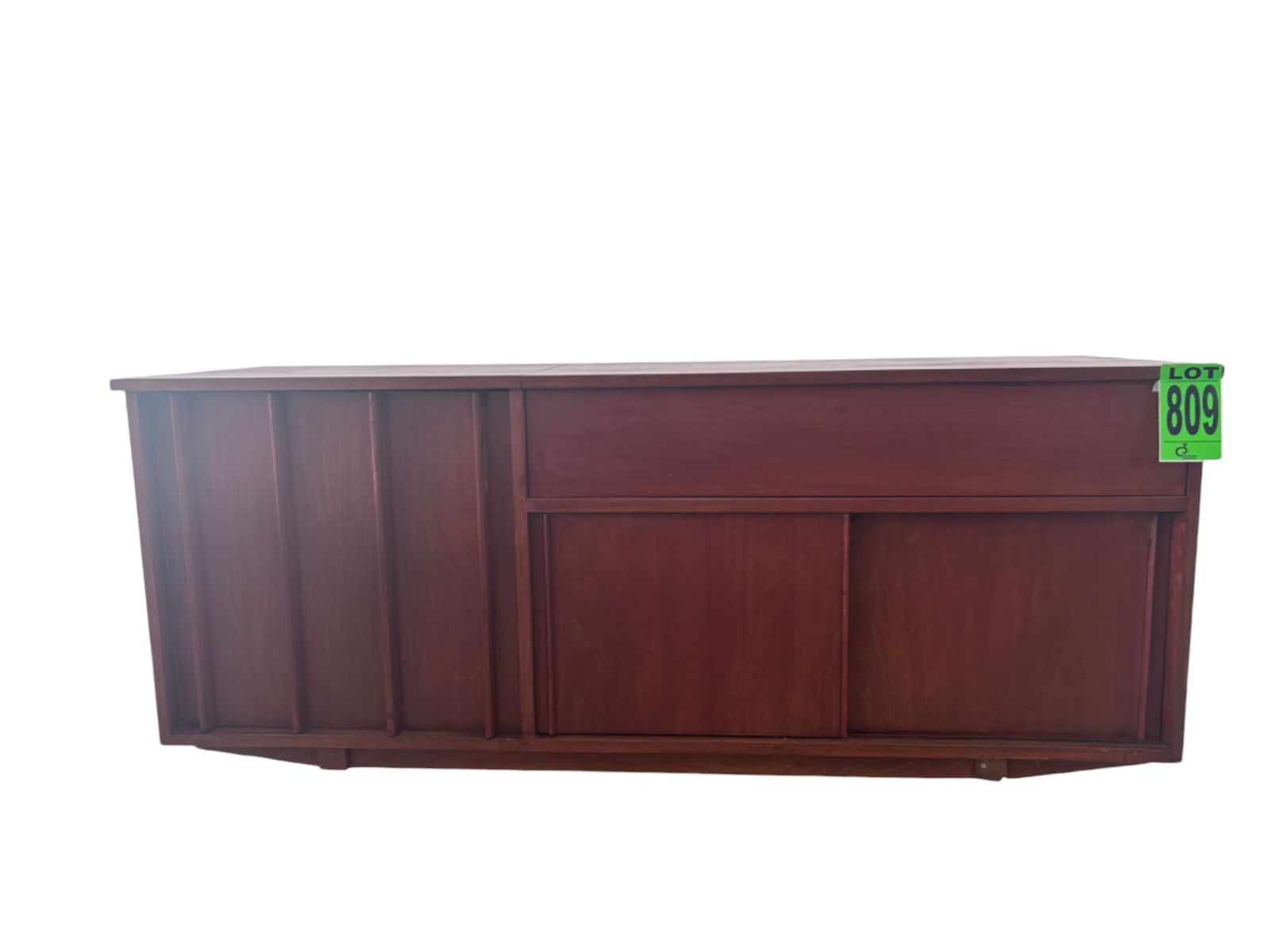 Mid century slideboard (1 of 3)