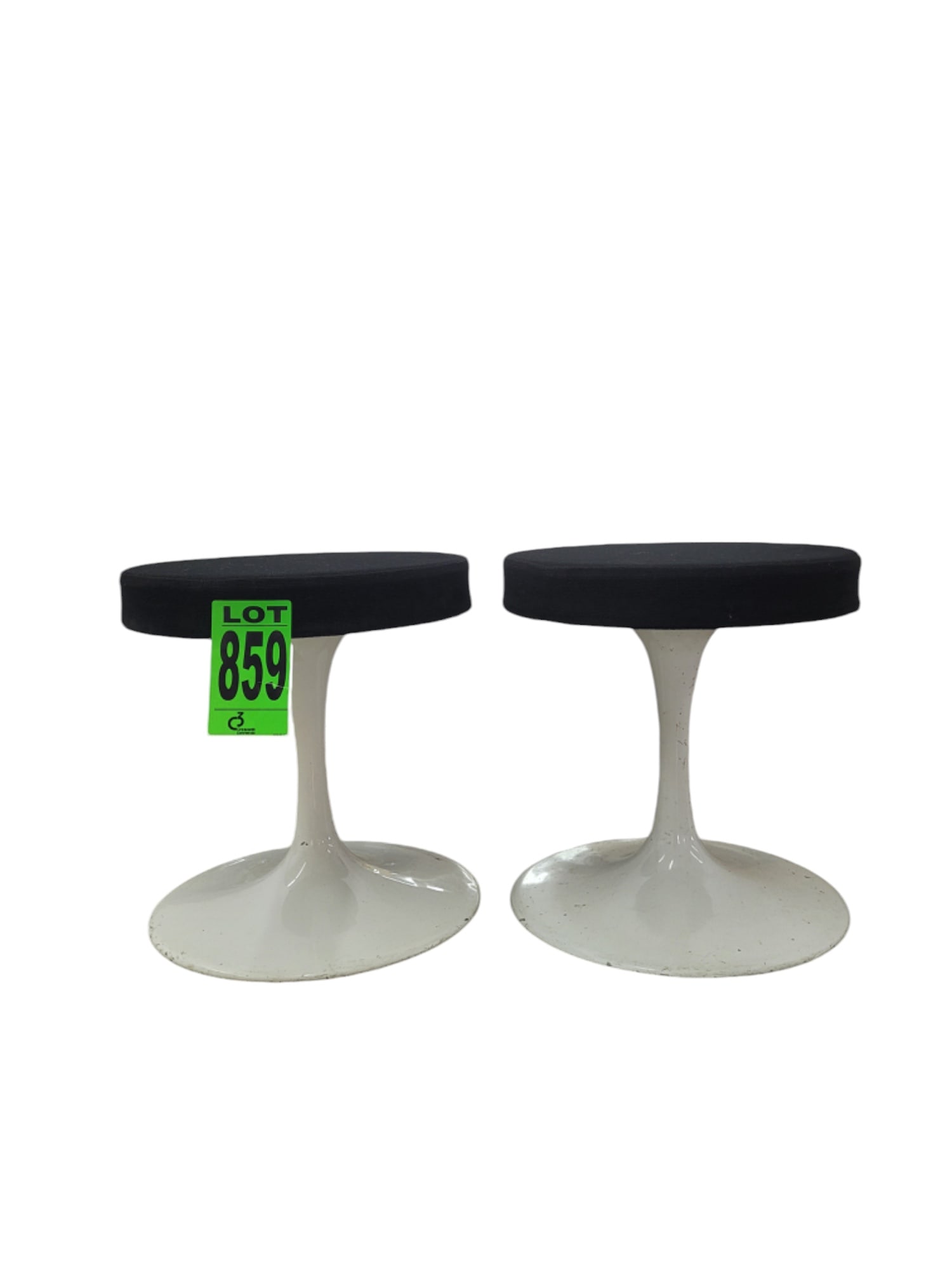 Set of tulip base stools  (1 of 2)