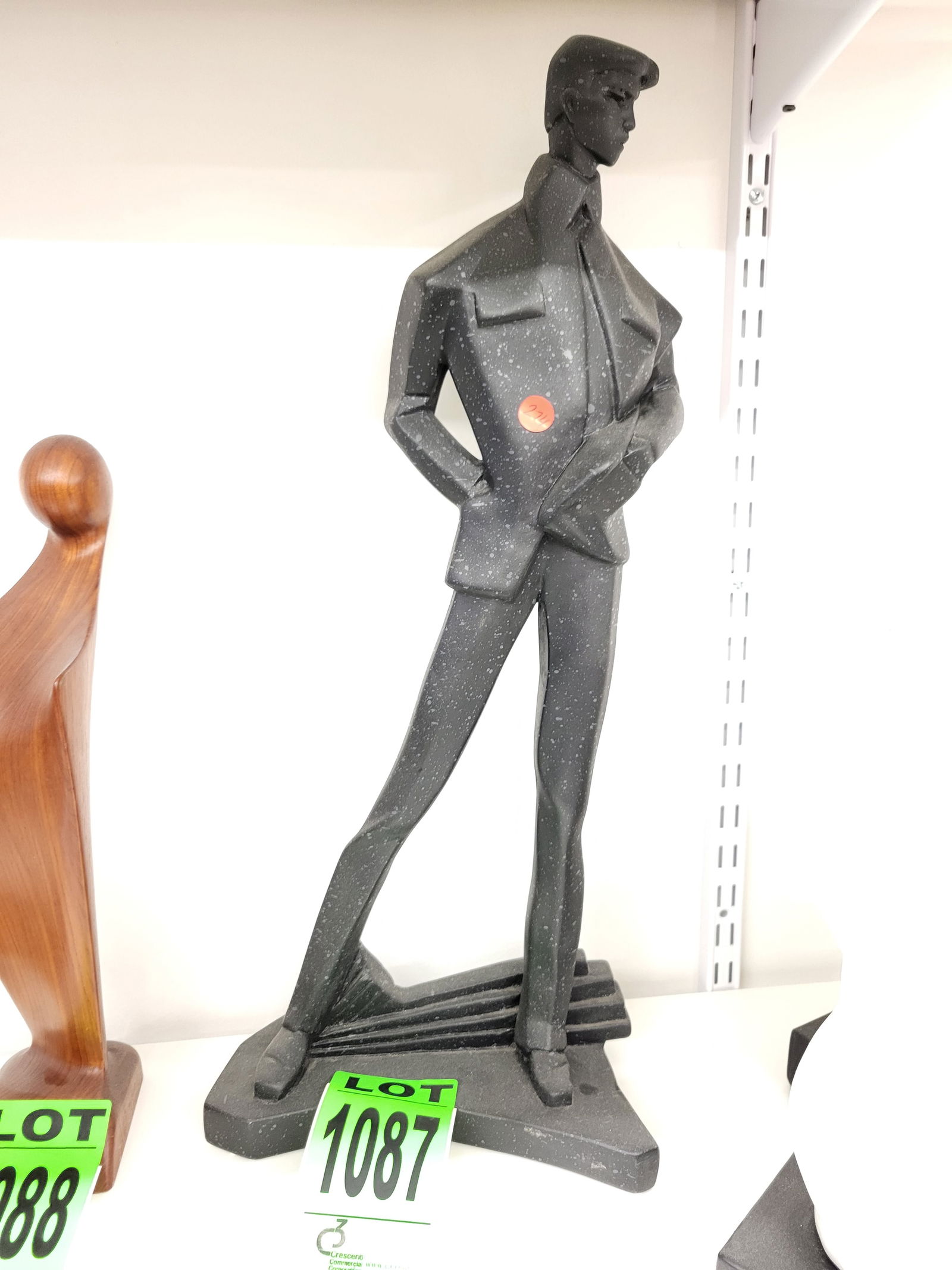 Art Deco Gentlemen Sculpture (1 of 1)