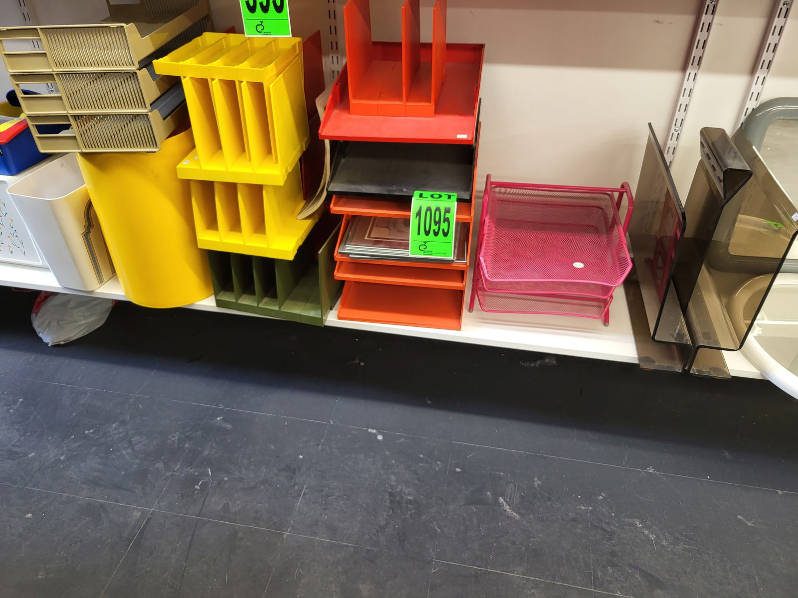 Vintage Office Supplies, melamine dividers and fodler sorters, wire tray (1 of 1)