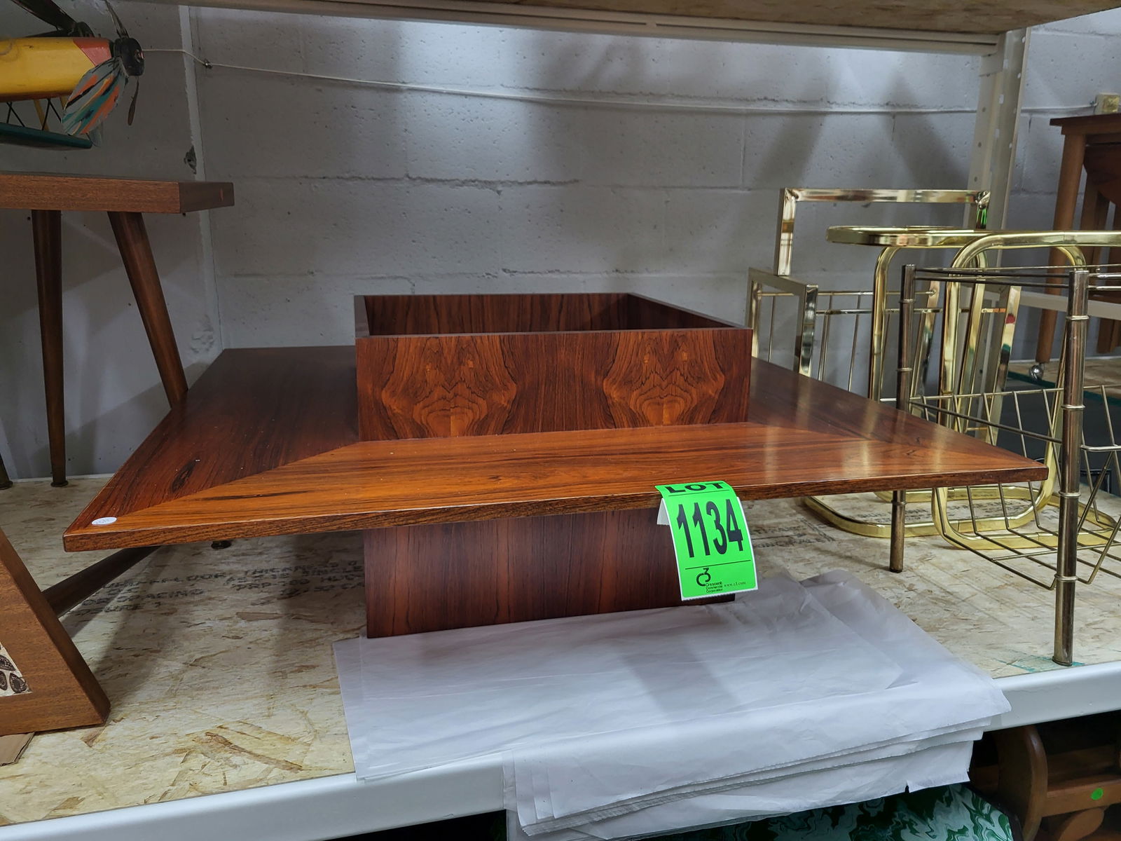 Mid-Century modern wooden coffee table, Wood Grain Pattern, Raised Centerpiece (1 of 1)