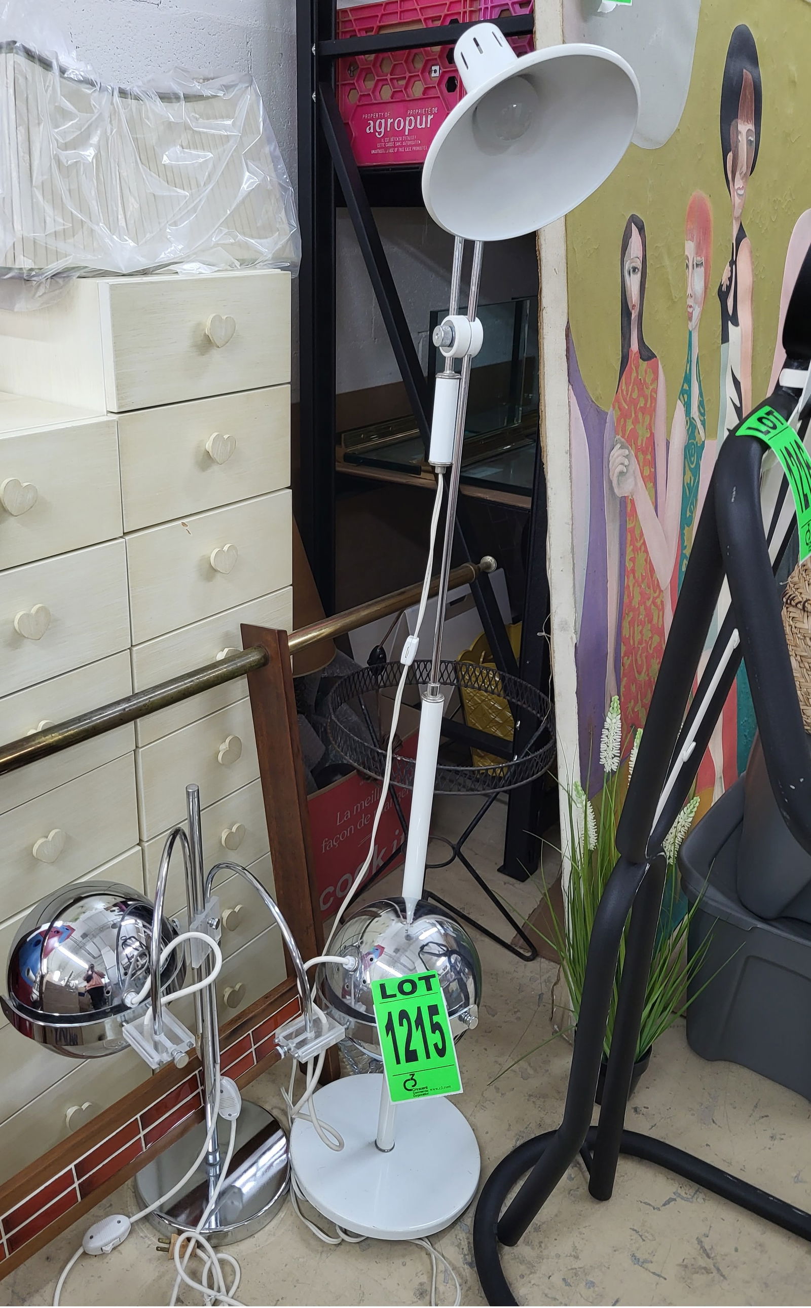 Vintage Space Age Adjustable Floor Lamp (1 of 1)