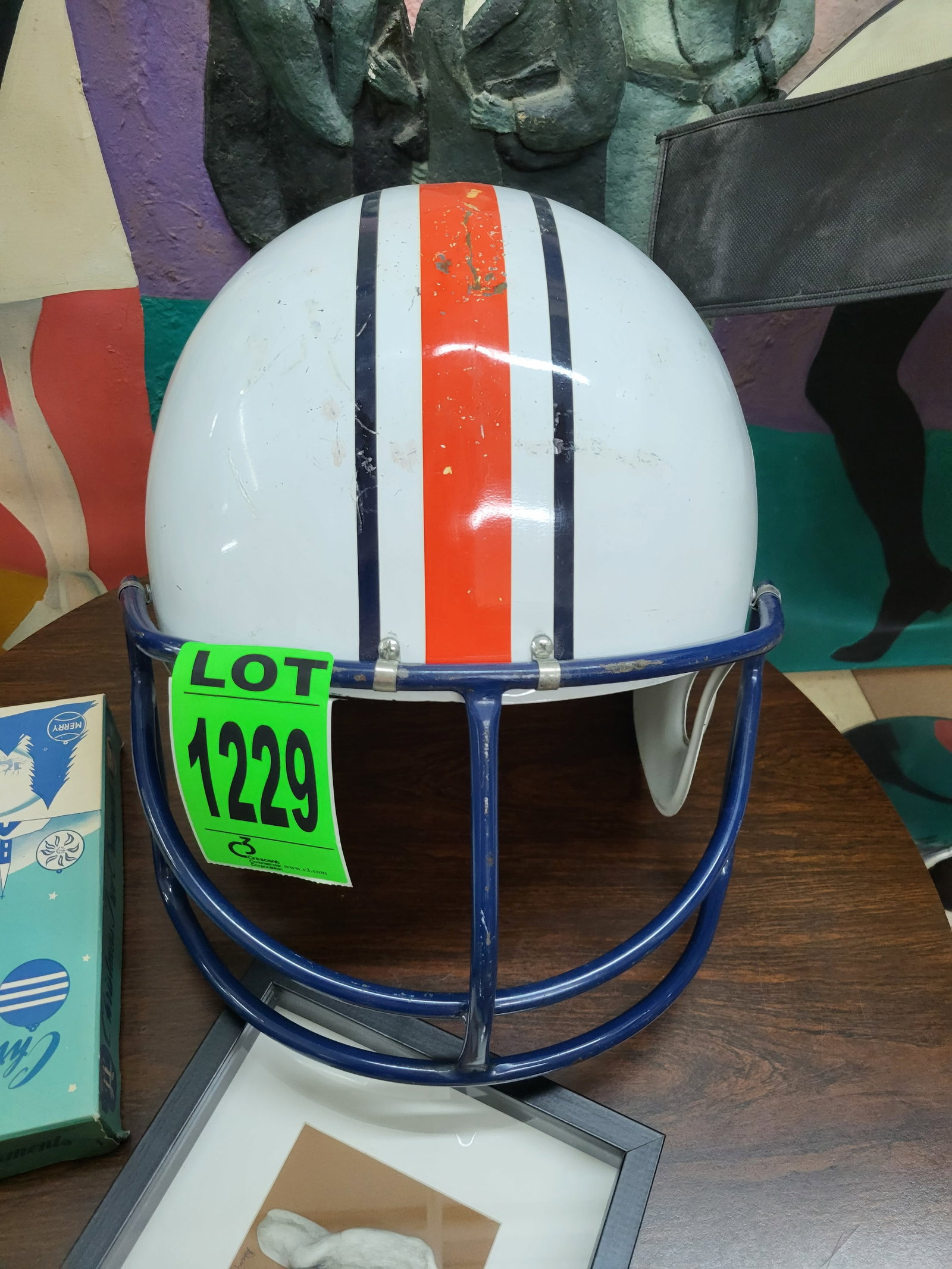 Auburn Tigers Football Helmet: Auburn Tigers Football Helmet