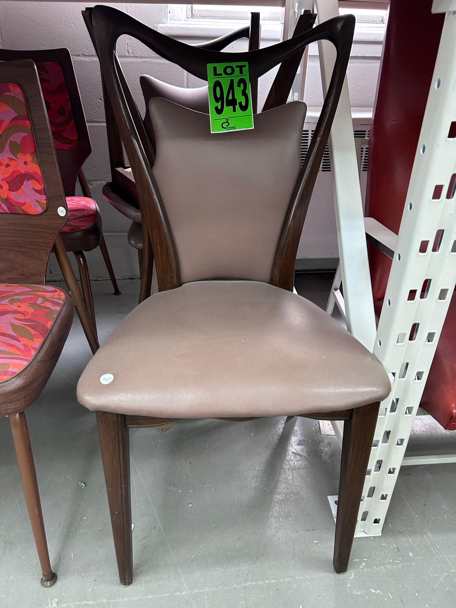 Mid-Century dining room chairs: Mid-Century dining room chairs