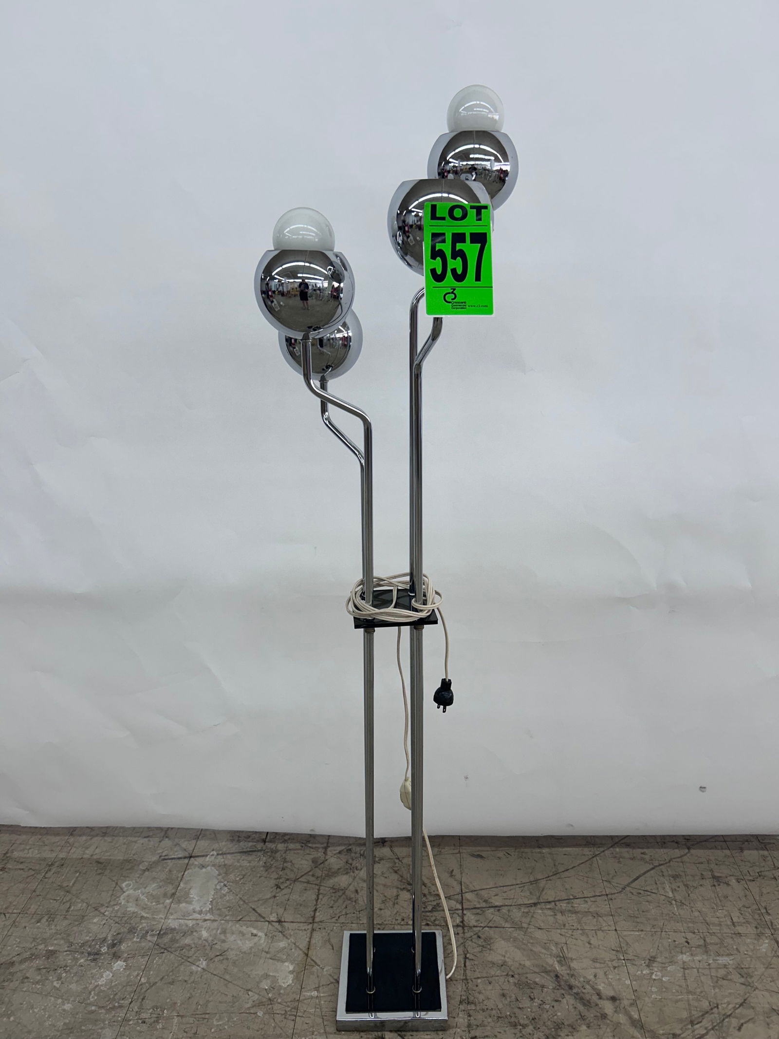 Vintage MCM Atomic Era Chrome 4-Light Floor Lamp (1 of 2)
