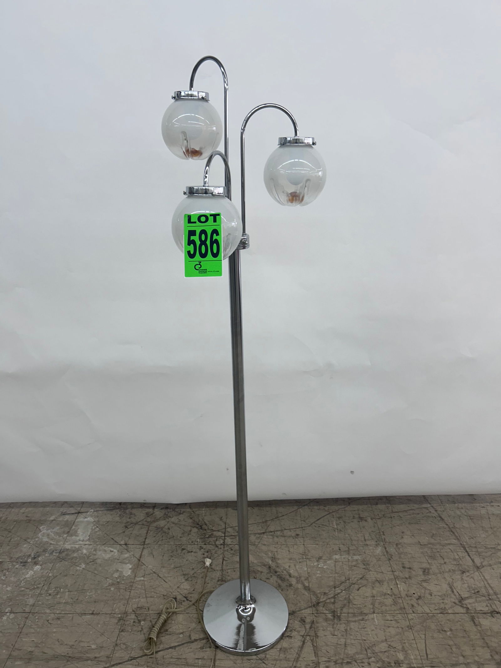 Vintage MCM Chrome 3-Light Floor Lamp (1 of 2)