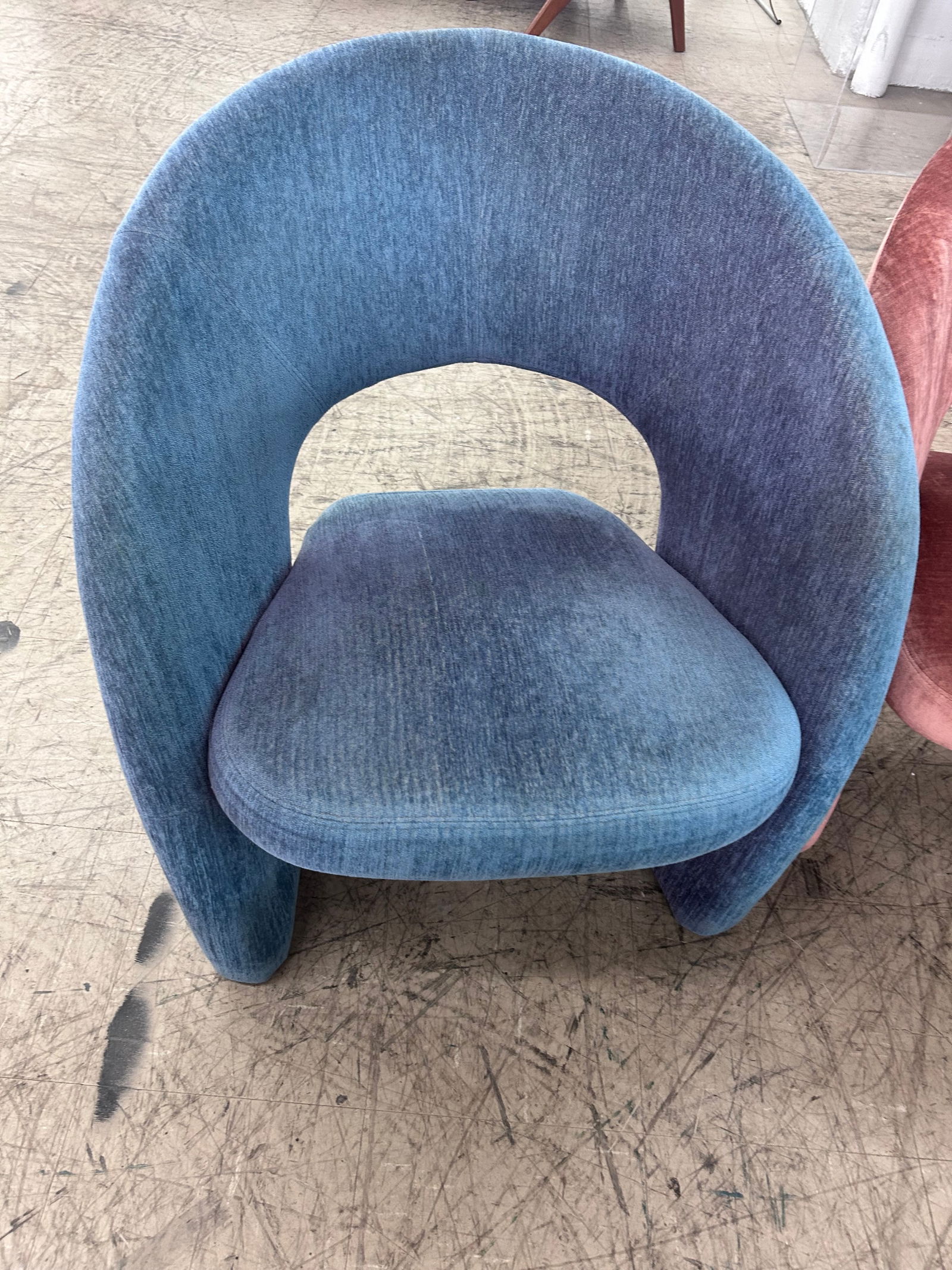 Post-Modern Sculptural Chair (1 of 1)