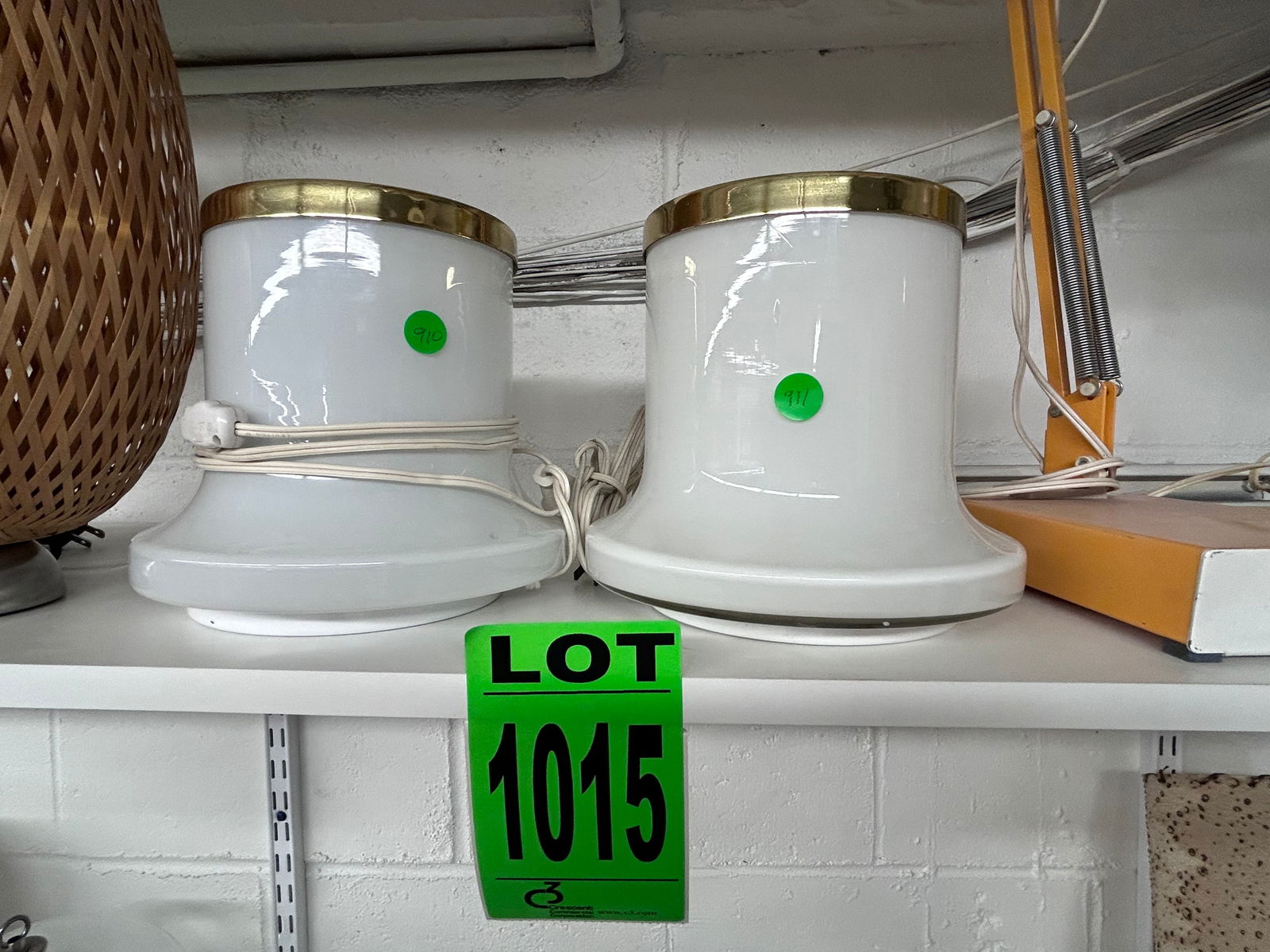 Lot of (2) Vintage Table Lamps (1 of 1)