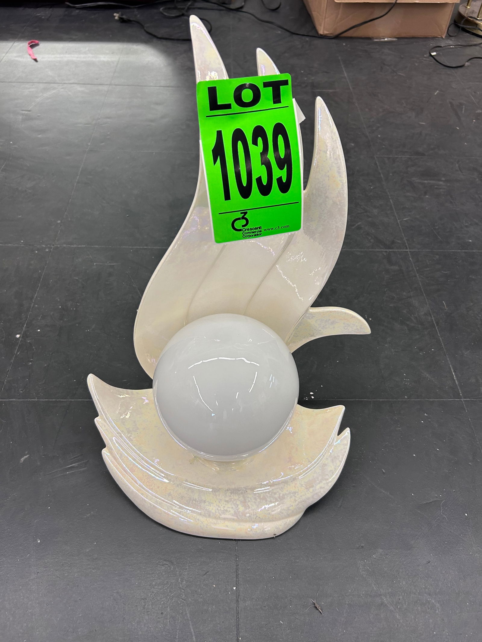 Opalescent glaze 80s DECO Table lamp (1 of 2)