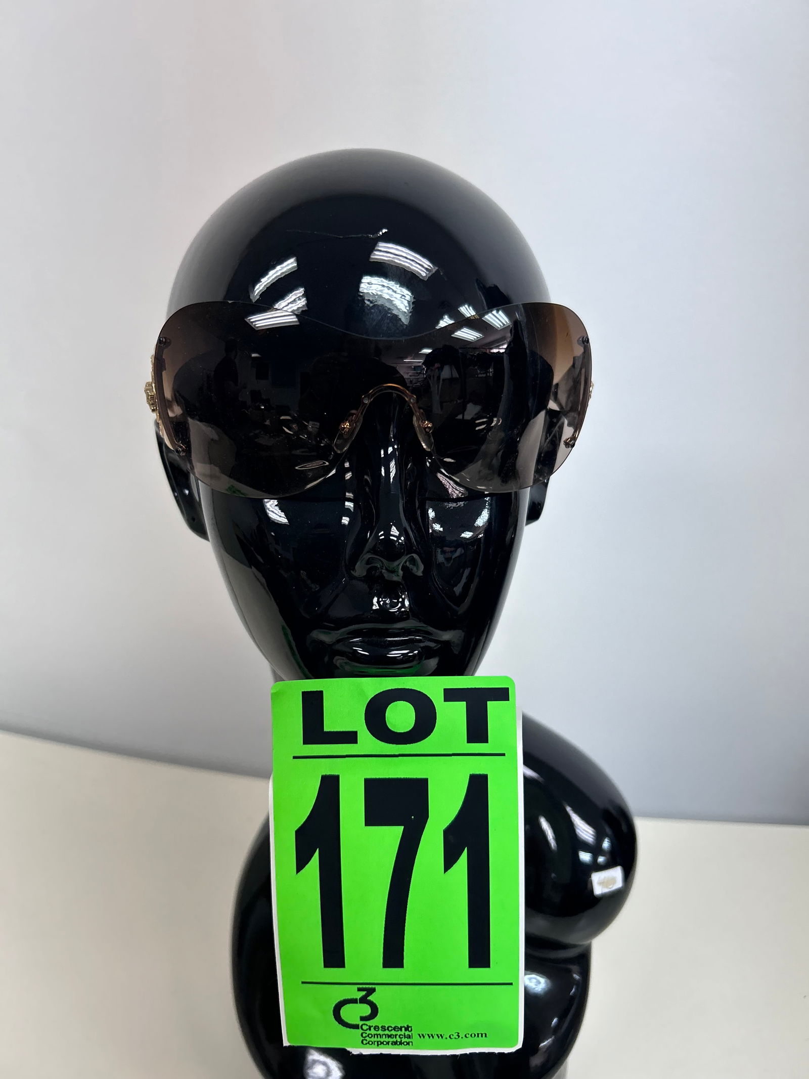 Valentino Sunglasses: Valentino Sunglasses