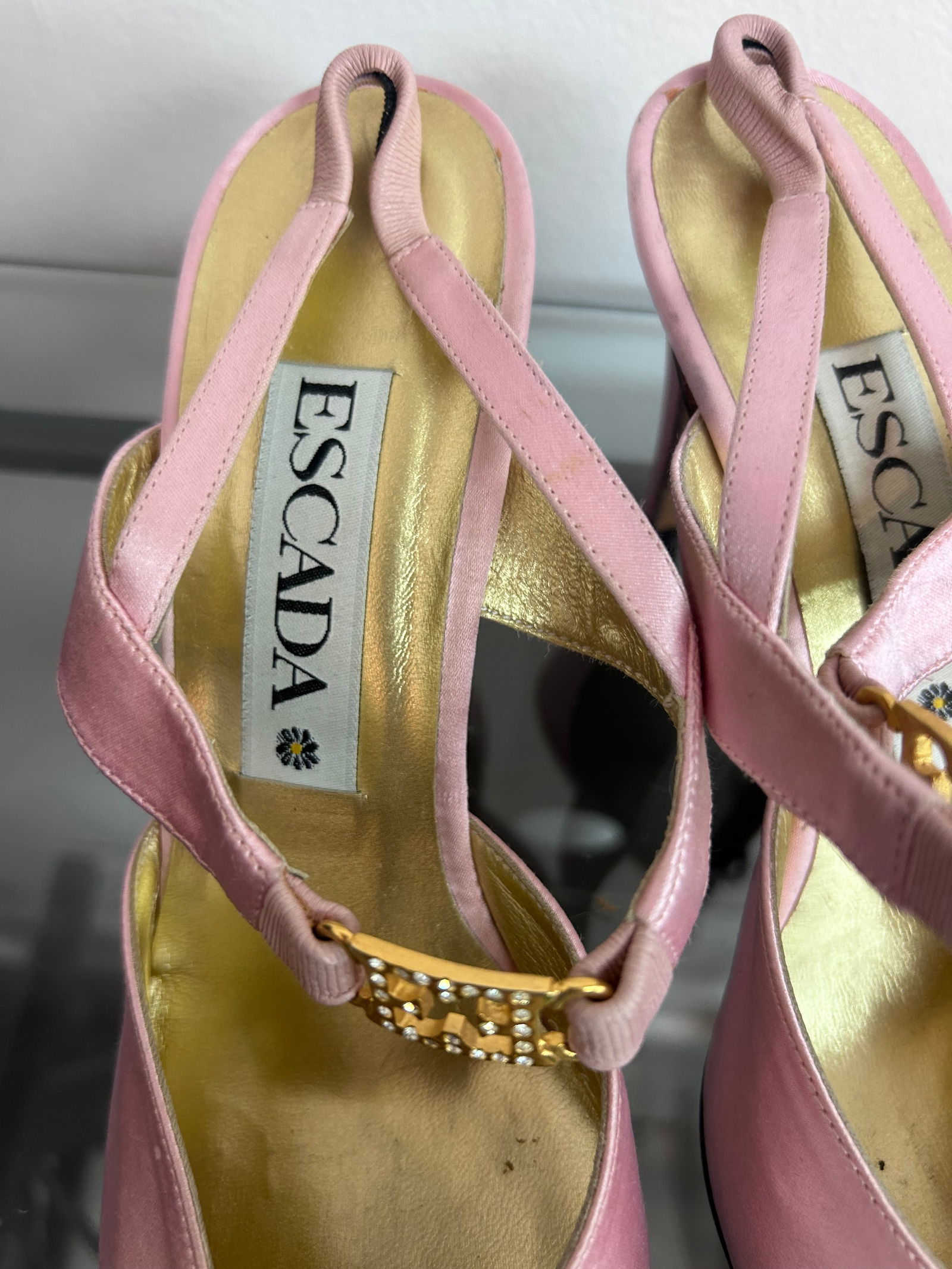 Escada cloth sandals Size: 9B: Escada cloth sandals Size: 9B