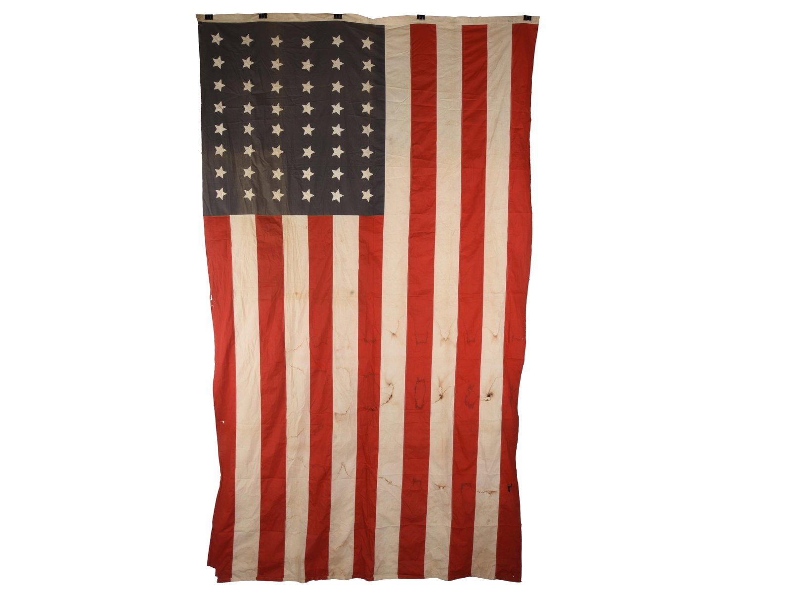 US 48-Star Flag with Inscription "Flown over Der Rhine - Coblenz Germany - Jan - Feb 1919": US 48-Star Flag with Inscription "Flown over Der Rhine - Coblenz Germany - Jan - Feb 1919" 216cm x 355.5cm(~7'x 11' 8") 48-star United States national flag of red, white, and blue cotton bunting has a