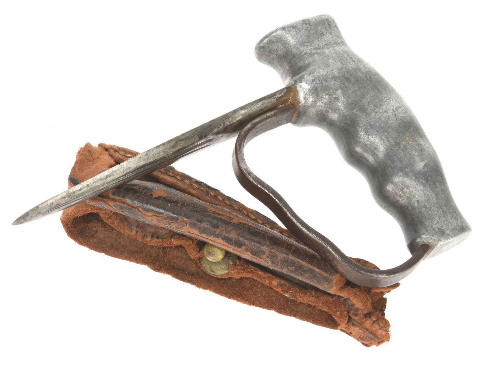 British WWI Punch Dagger by Robbins & Company of Dudley: British WWI Punch Dagger by Robbins & Company of Dudley The most well-liked and recognized of a series of daggers produced during the Great War by Robbins & Company, these were not issue items, but av