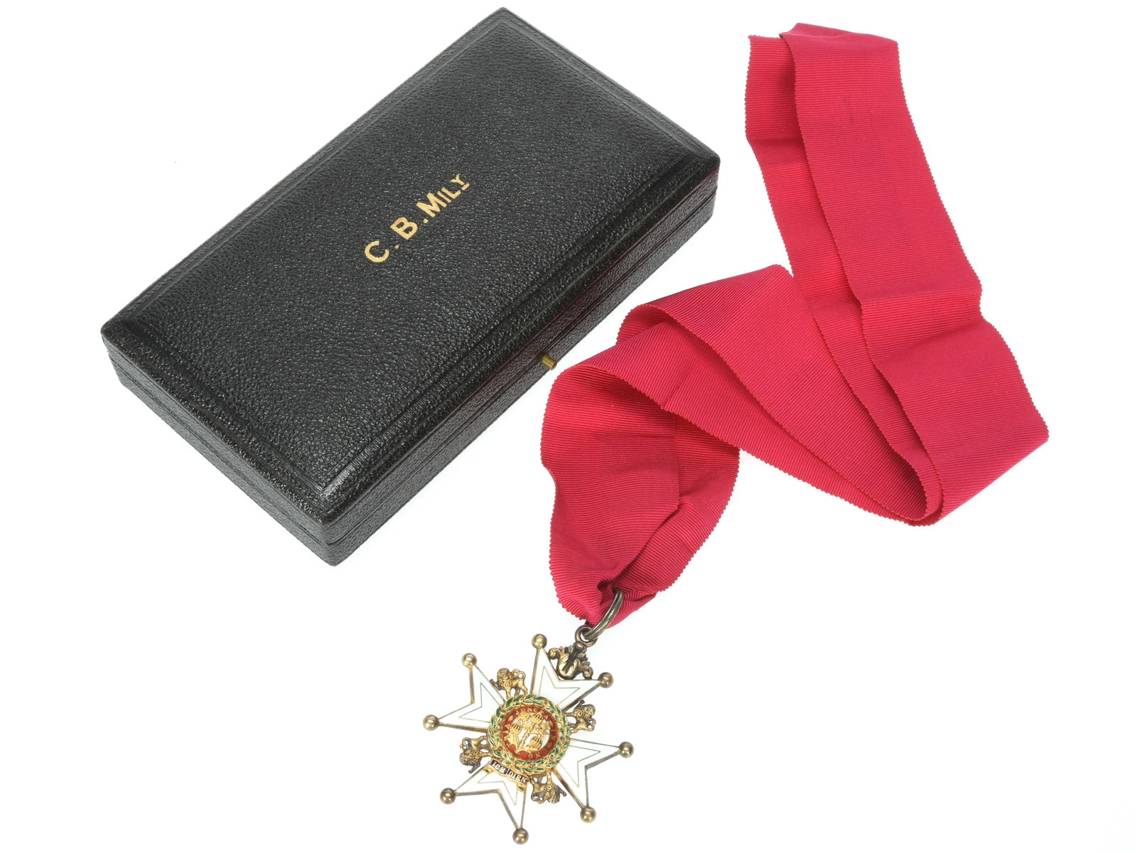 British Cased Most Honourable Order Of The Bath, Companion's Neck Badge (CB), Military Division: British Cased Most Honourable Order Of The Bath, Companion's Neck Badge (CB), Military Division Most Honourable Order Of The Bath, Companion's Neck Badge (CB), Military Division being a mid 20th centu