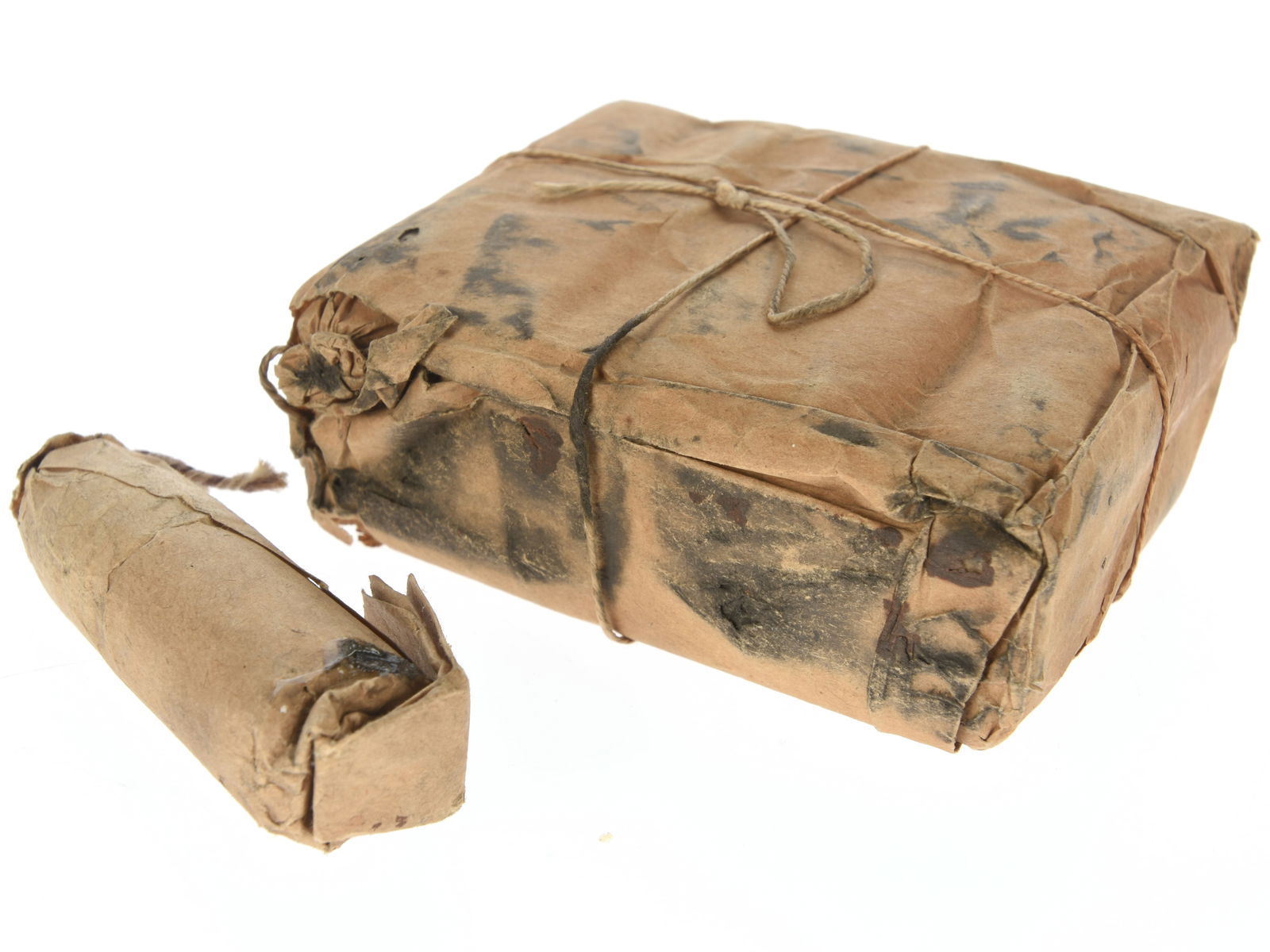 Unopened Packet of .58 Caliber Rifle Musket Cartridges with One Extra Round For Display: Unopened Packet of .58 Caliber Rifle Musket Cartridges with One Extra Round For Display. Lot consists of an original packet of ten .58 caliber paper cartridges intended for use in U.S. military percus