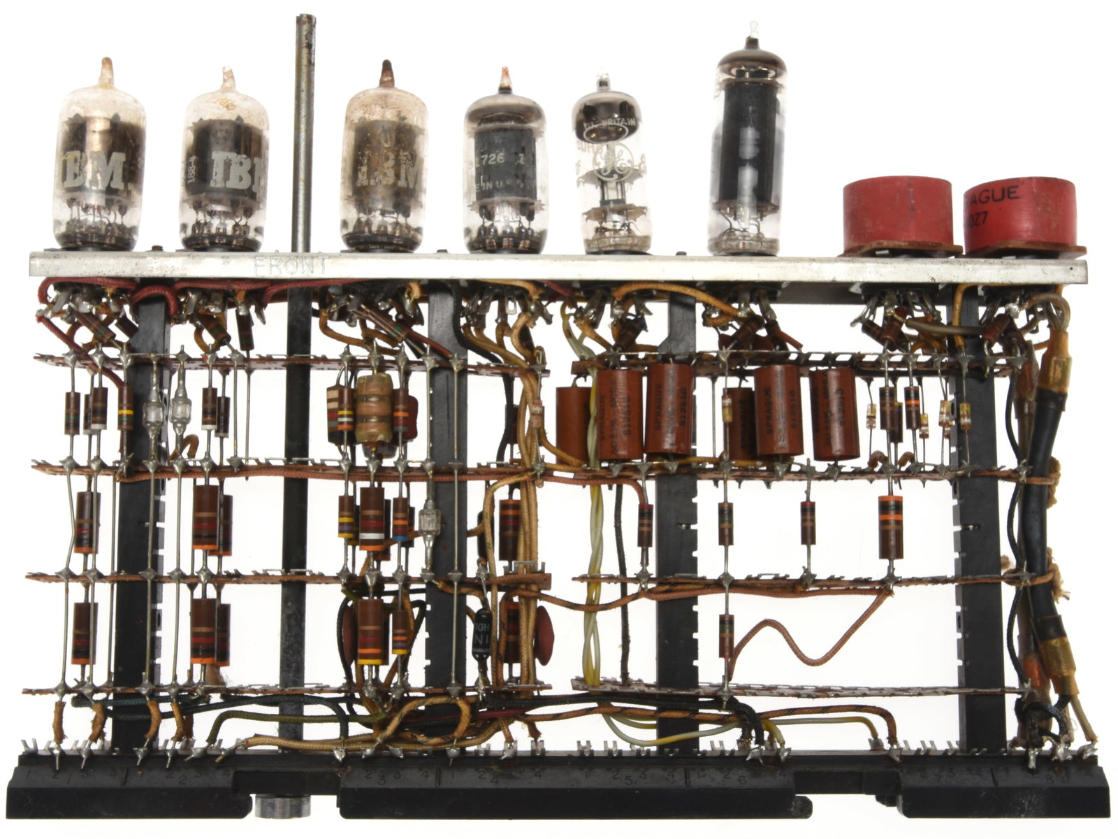 IBM 704 Mainframe Computer Module c. 1954: IBM 704 Mainframe Computer Module c. 1954 This artifact is a quintessential example of first-generation computer technology: a pluggable vacuum tube logic module from a mid-1950s IBM mainframe 700