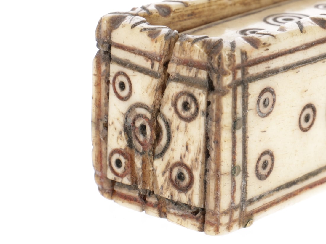 Bone Dice Boxes - 8