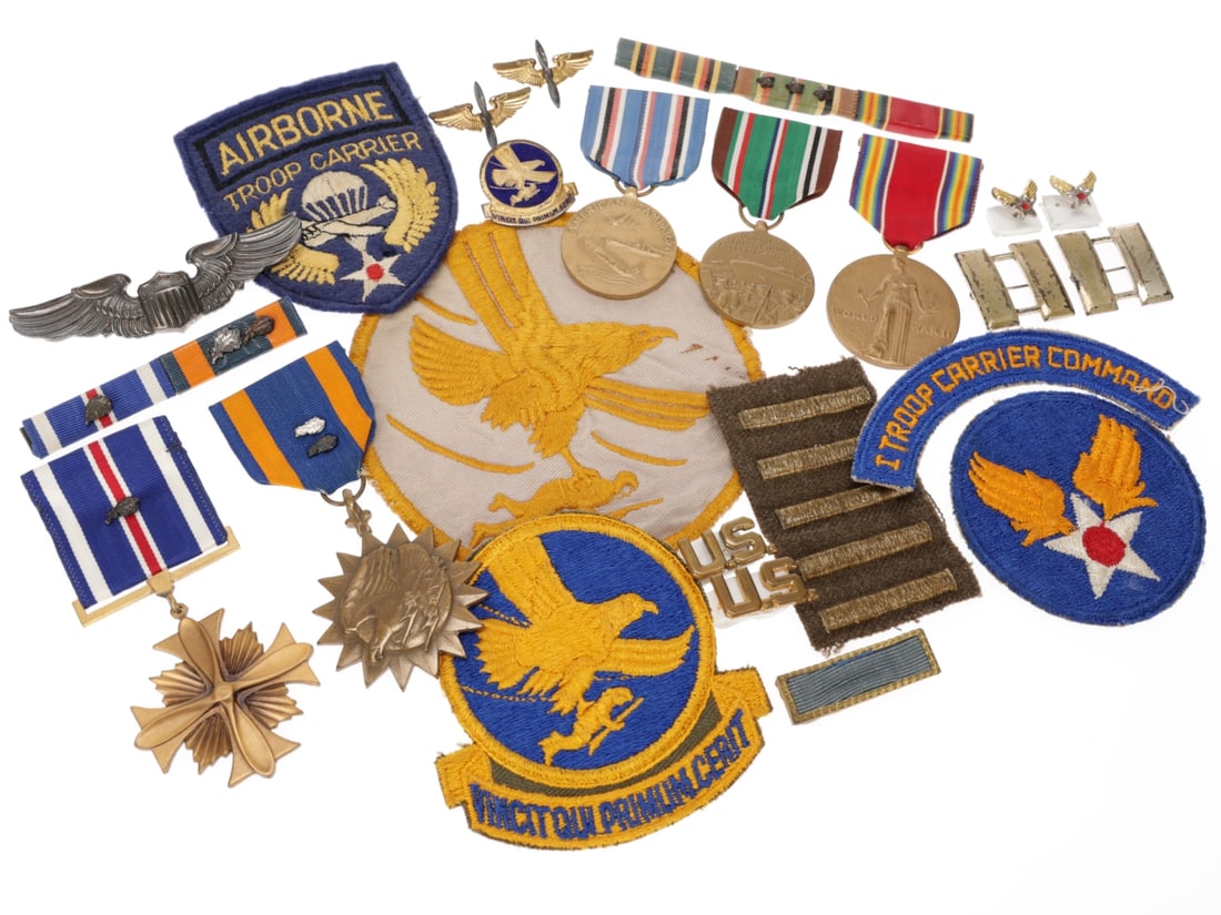 WWII US Army Air Force Airborne Troop Carrier Insignia & Medals Lot (1 of 10)
