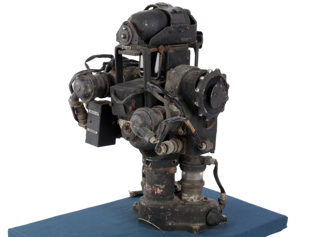 B-29 Superfortress Nose Remote Turret Sighting Station By General Electric (1 of 17)