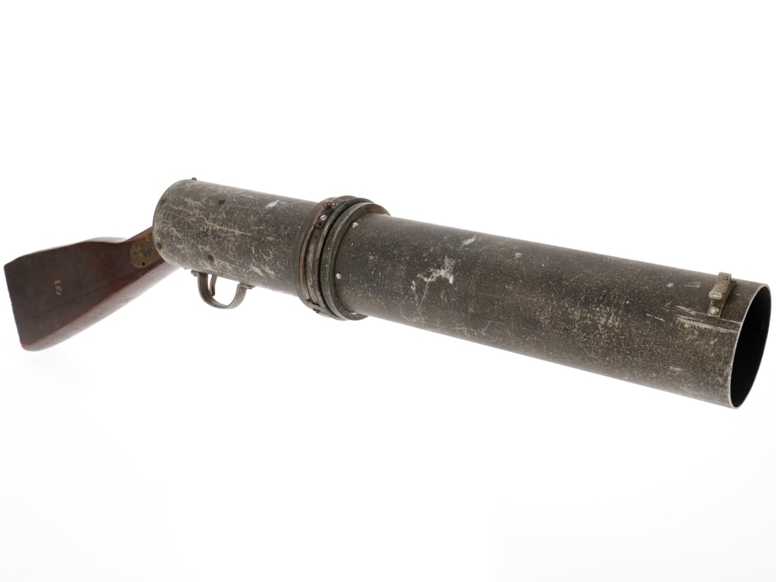 WWII US Navy "Blinker Tube" Gun-Type Signal Light (1 of 17)