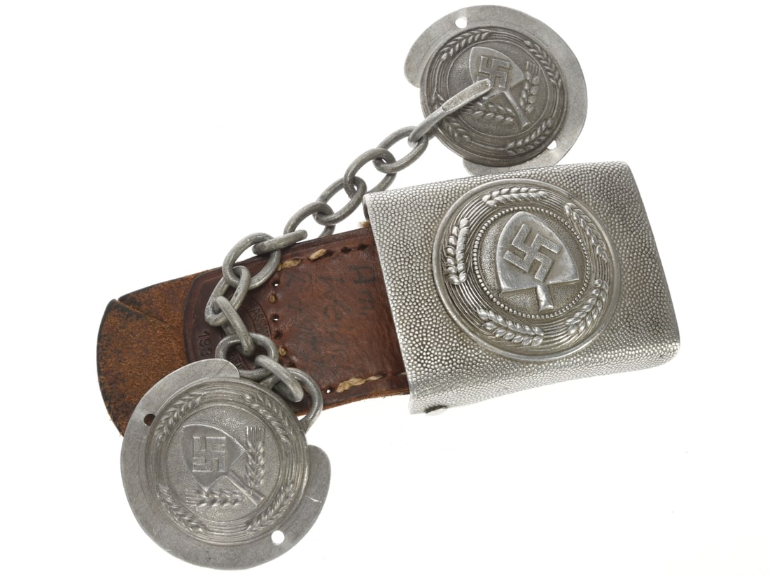 Reich Labor Service Buckle w/ 1938 Leather Tab & RAD Cape Closure Chain (1 of 7)