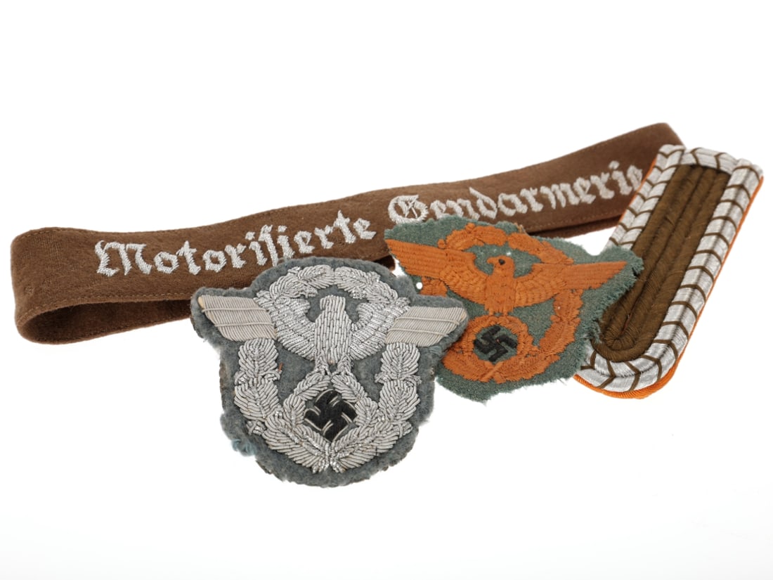 German WWII Police Insignia Mixed Lot Featuring Motorized Gendarmerie Cuff Title (1 of 6)