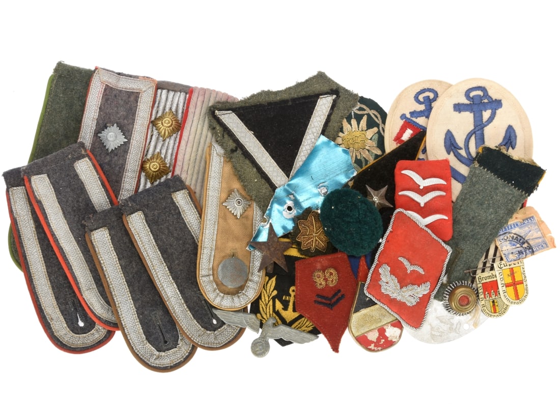 Third Reich (and other) WWII Insignia Lot: US 1st Division Officer's Souvenirs (1 of 9)