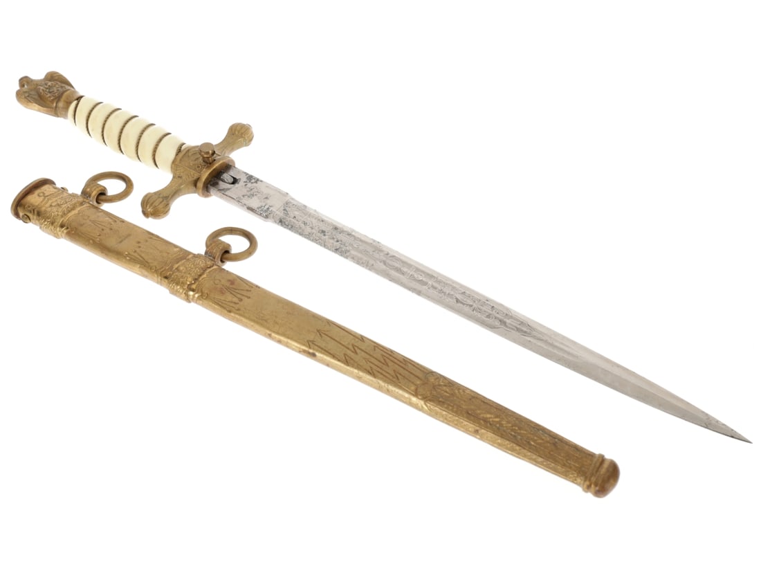 Kriegsmarine Officer's Dagger: Eickhorn (1 of 10)