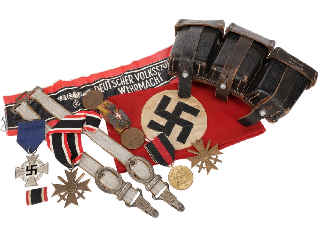 German & Italian WWII Medals, Insignia, and Accoutrement Mixed Lot