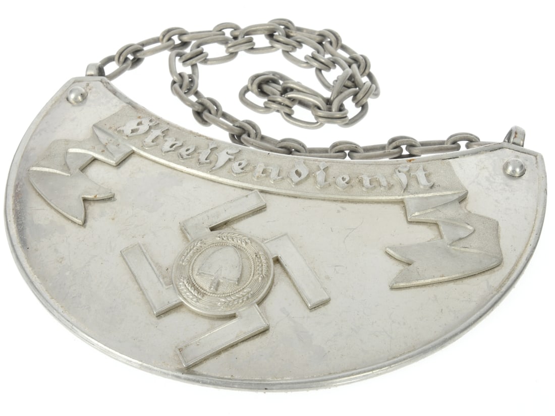 Reich Labor Service "Streifendienst" Patrol Gorget: Reich Labor Service "Streifendienst" Patrol Gorget Crescent form silvered aluminum gorget for the Reichsarbeitsdienst (RAD) Streifendienst, or patrol service, the obverse die struck with raised perime