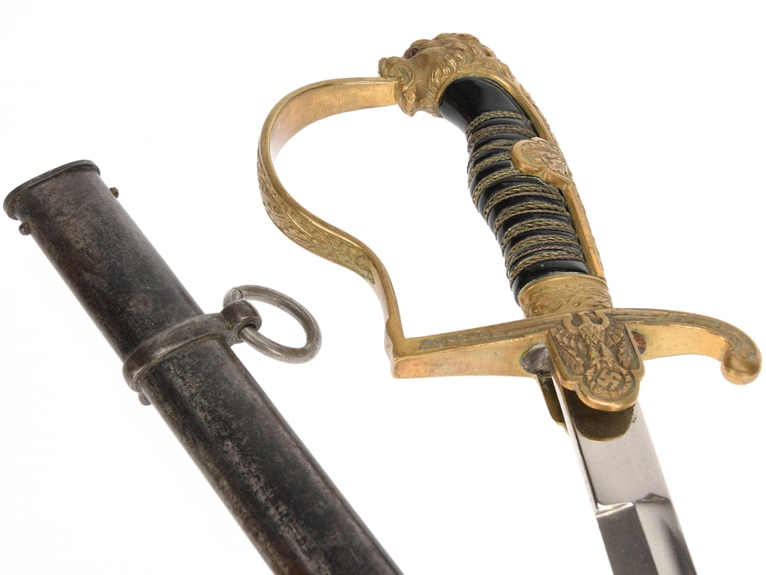 WWII German Army Officer's Sword with Lion Head Pommel: Alcoso (1 of 7)