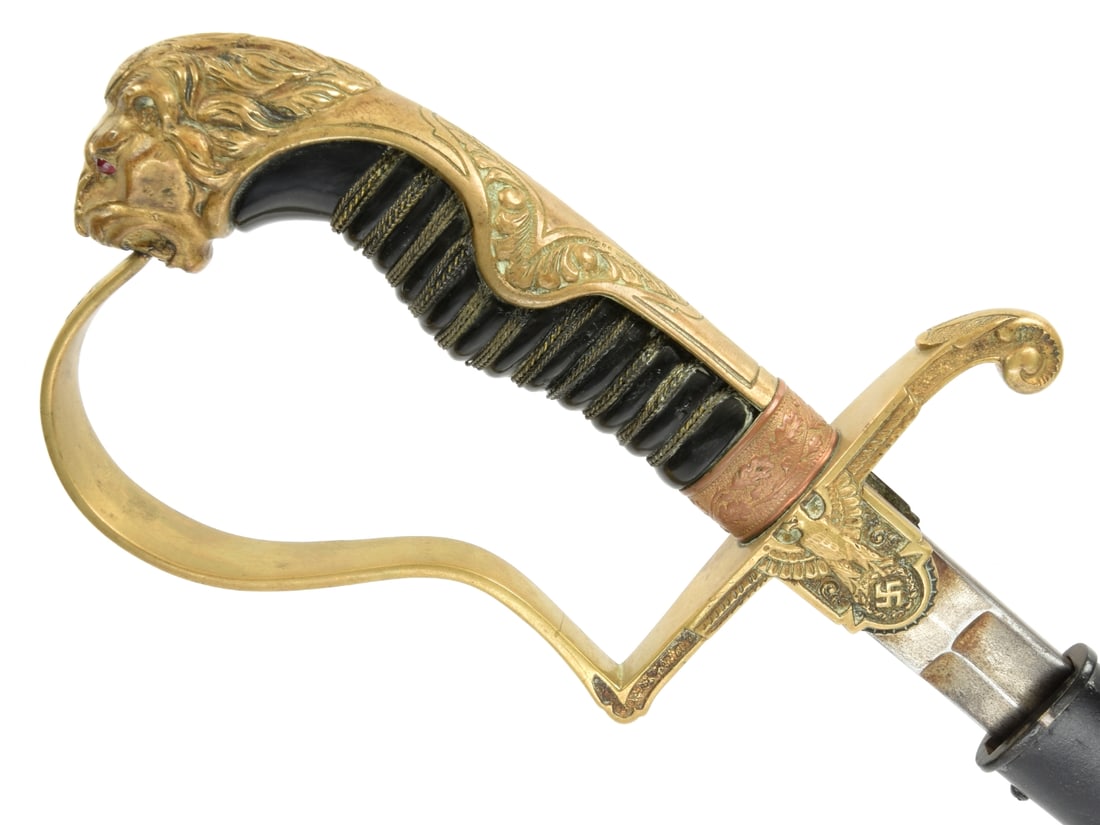 WWII German Army Officer's Sword with Lion Head Pommel (1 of 9)