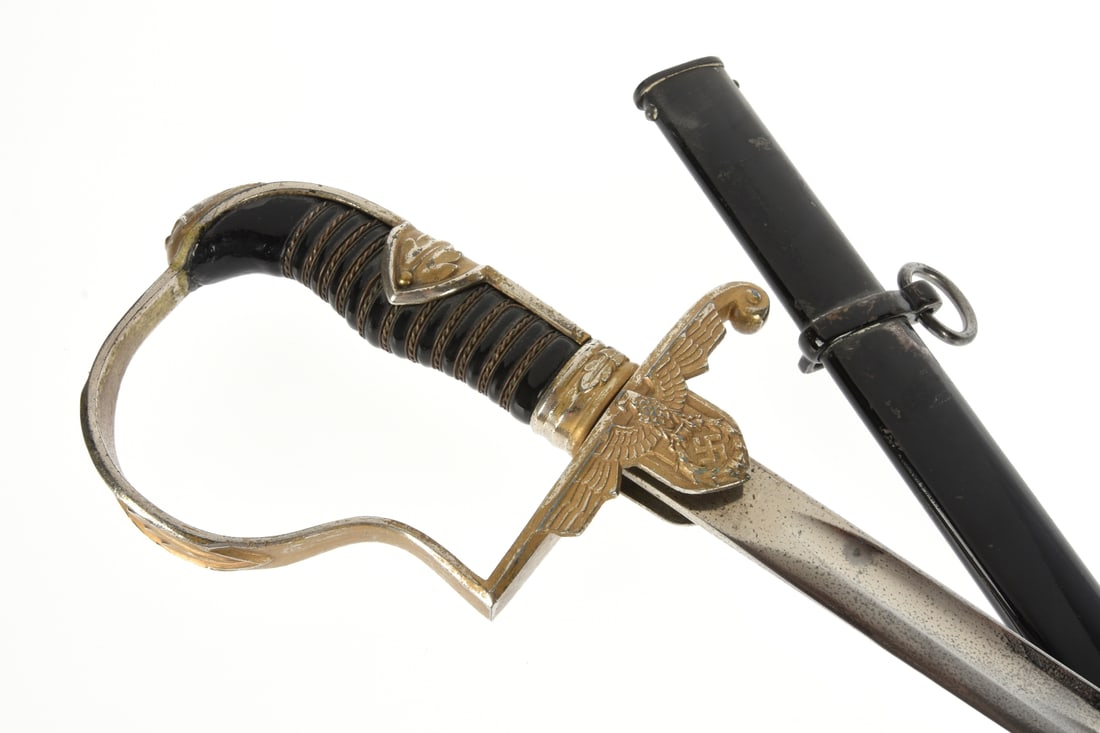 Third Reich German Army Officer's Sword: Eickhorn model 1765 'Prinz Eugen' (Field Marshall Series) (1 of 6)
