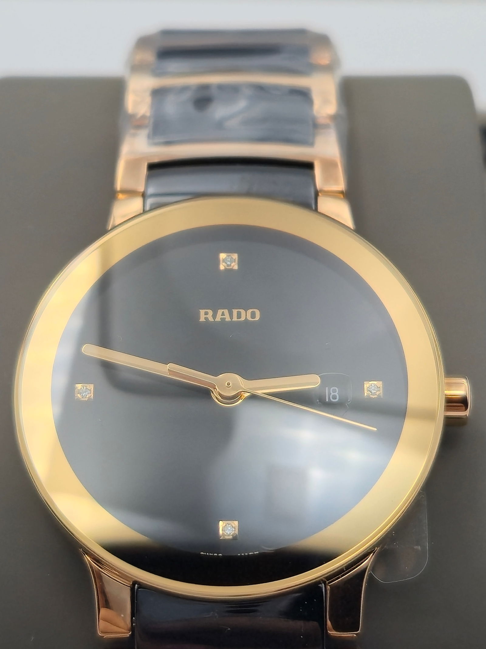 Brand New Rado Jubile R30555712 Ladies Watch – Black Dial, Diamond Markers, Full Set (1 of 12)