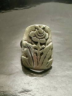 Vintage Swedish Sterling Silver Flower Ring Signed SF: Offered is a unique vintage sterling silver ring handcrafted in Sweden. The bold rectangular face features an etched stylized flower design, evoking Scandinavian folk art motifs. The ring bears the ha