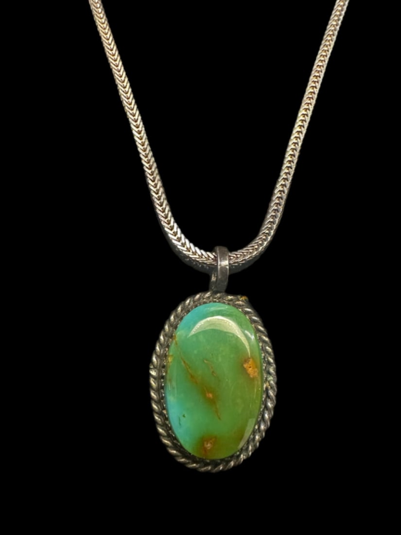 Vintage Sterling Silver Green Turquoise Pendant Necklace (1 of 9)