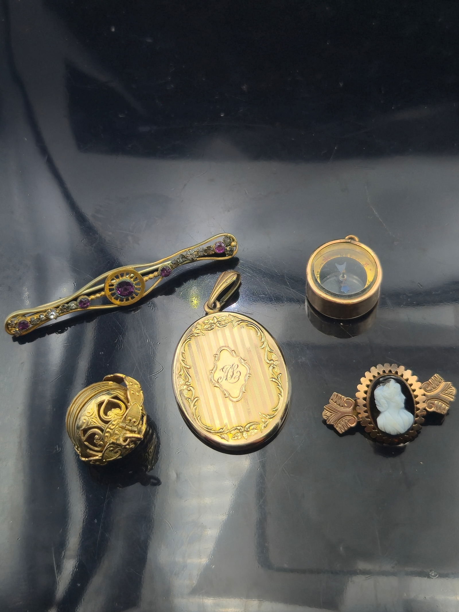 Vintage Gold-Filled Jewelry Lot (6) – Lockets, Brooches, Compass Pendant, L’ESPOIR Orb Book (1 of 14)