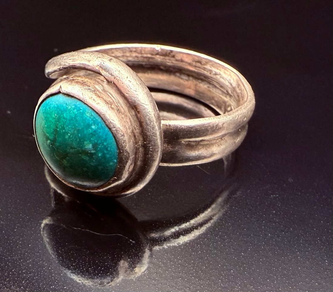 Sterling Silver Taxco Mexico stamped turquoise ring size 7.5 (1 of 9)
