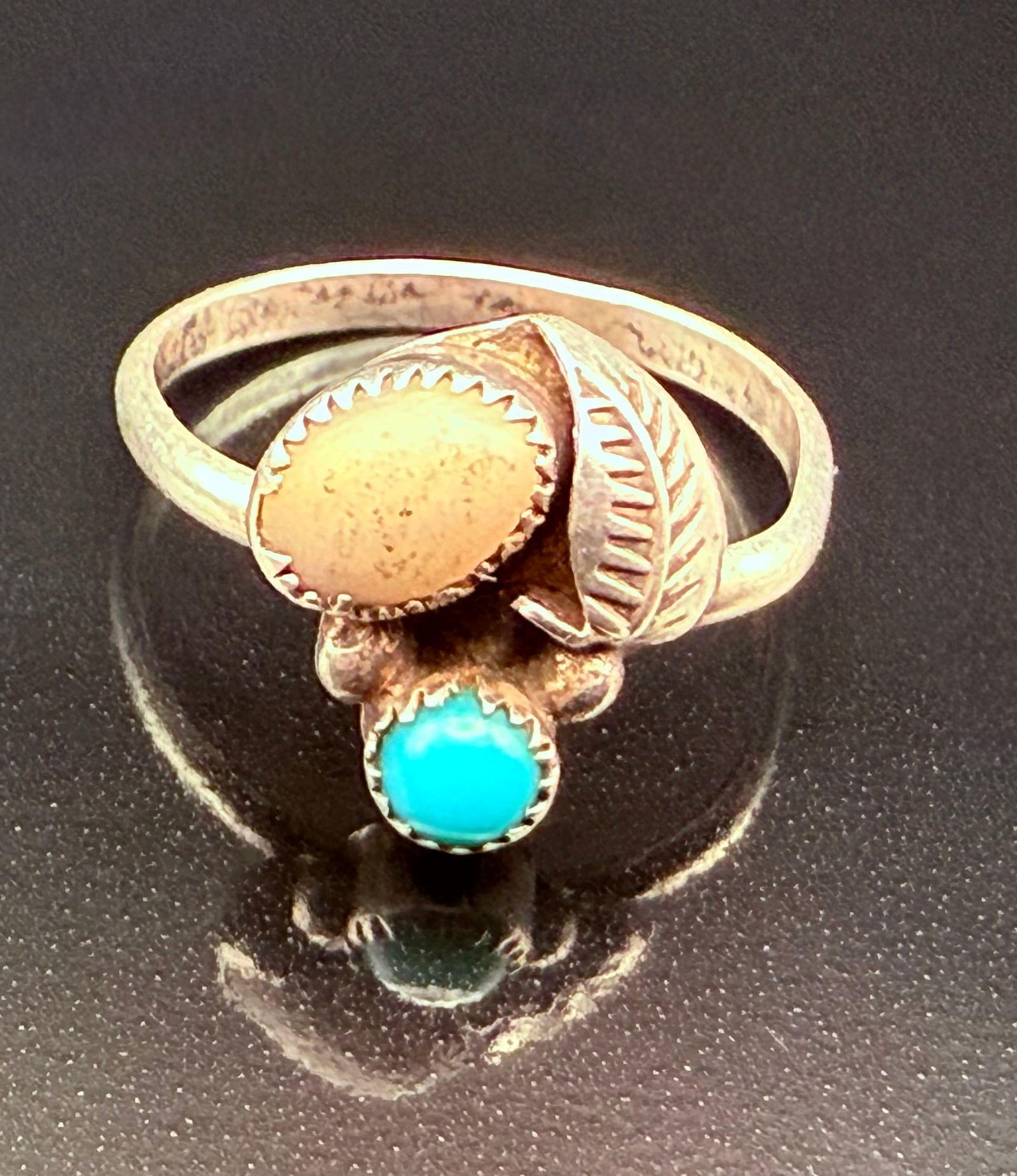 Sterling Silver Turquoise and Mother of Pearl Navajo ring size 5 (1 of 10)