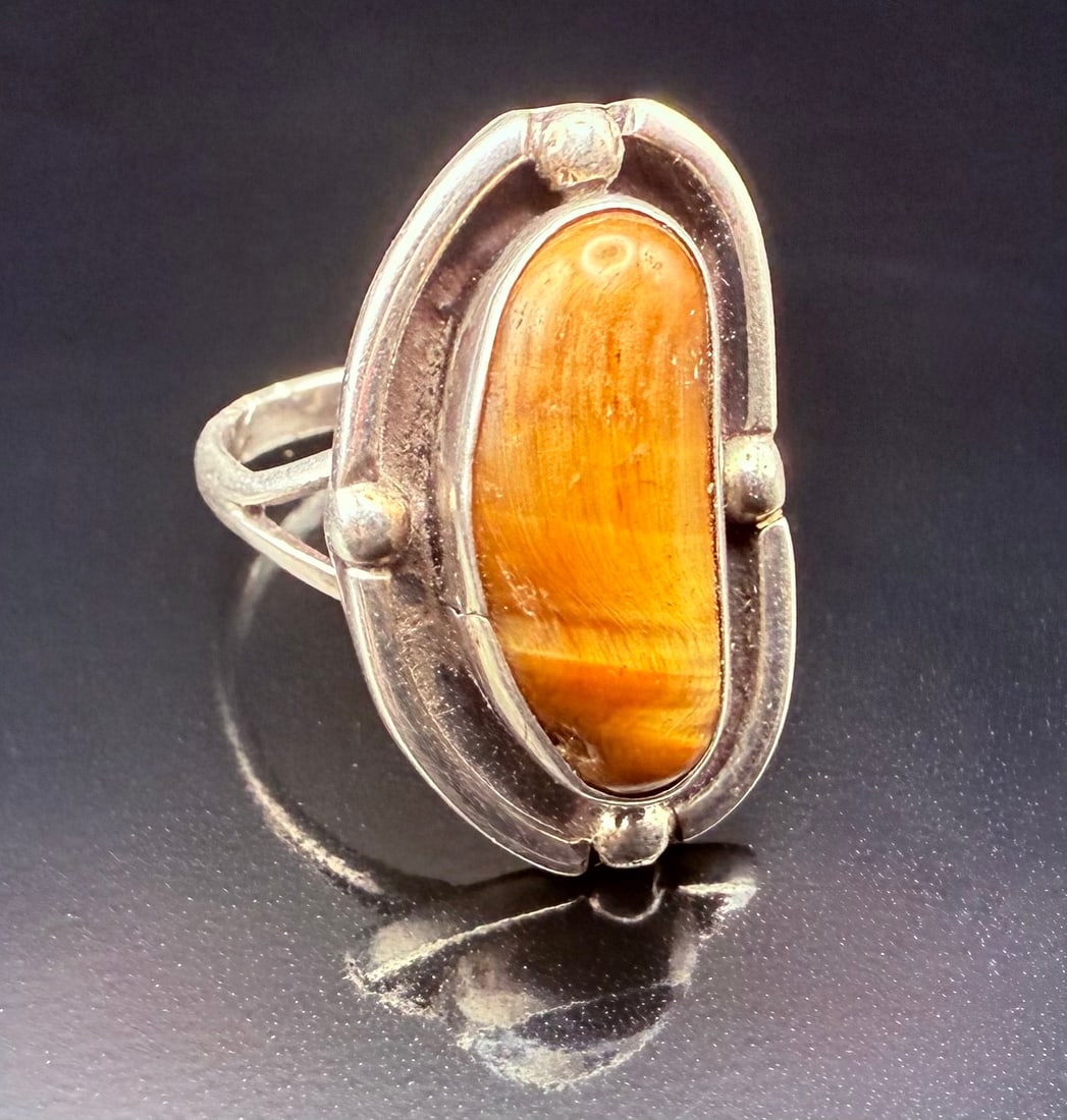 Vintage Navajo Tigers Eye Stone Ring size 7 (1 of 11)
