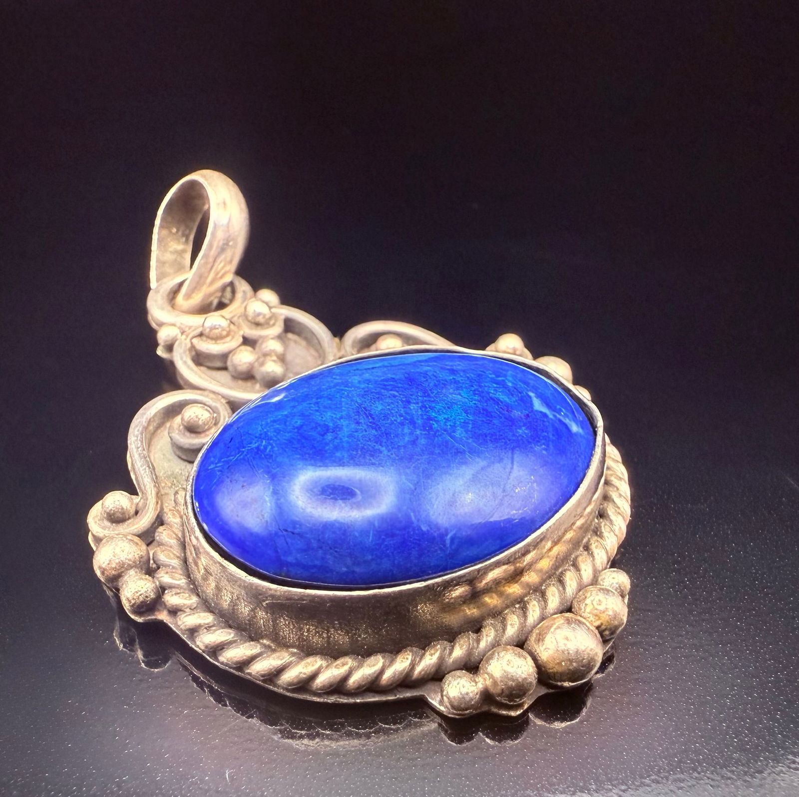Vintage Sterling Silver Pendant with a large Blue Lapis Lazuli Stone (1 of 11)