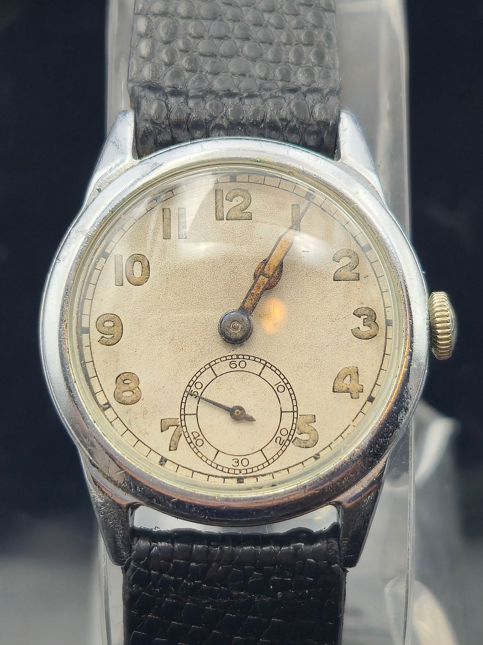 c. 1940 Hamilton Grade 987 U.S. Military Wristwatch – Ord. Dept. Issue – 17 Jewels (1 of 7)