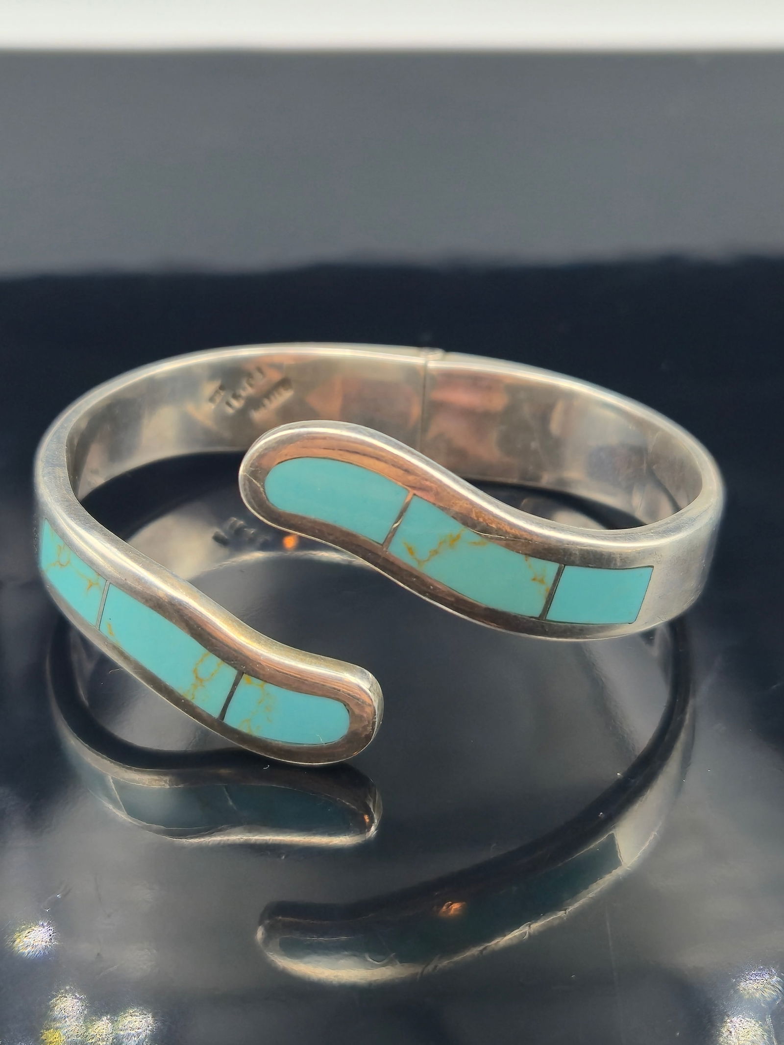 Taxco Mexico TH-71 Sterling Turquoise Inlay Bracelet (1 of 9)