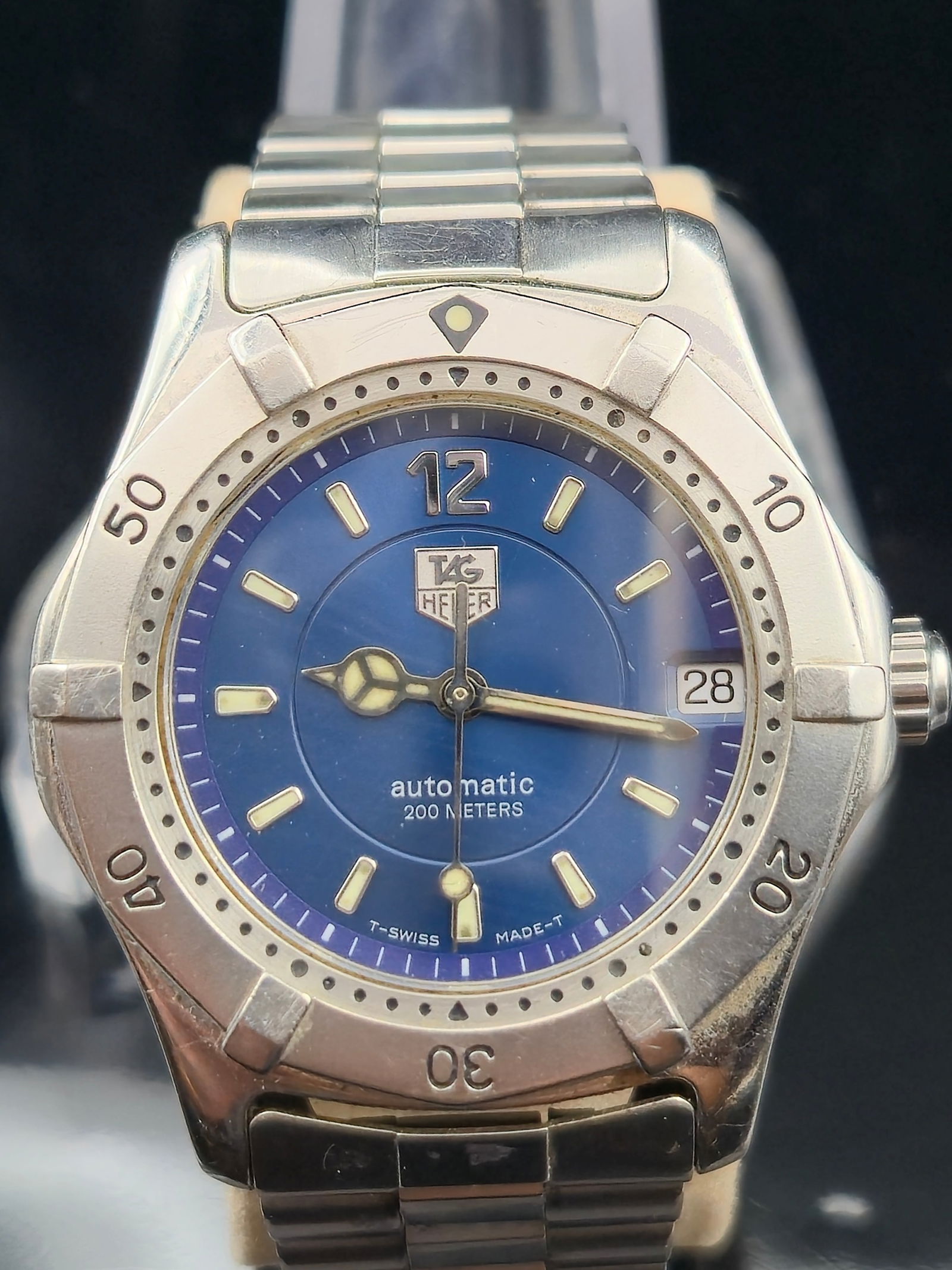 TAG Heuer 2000 Series WK2217 Automatic 25J Cal. 1.98 Blue Dial Diver’s Watch (1 of 9)