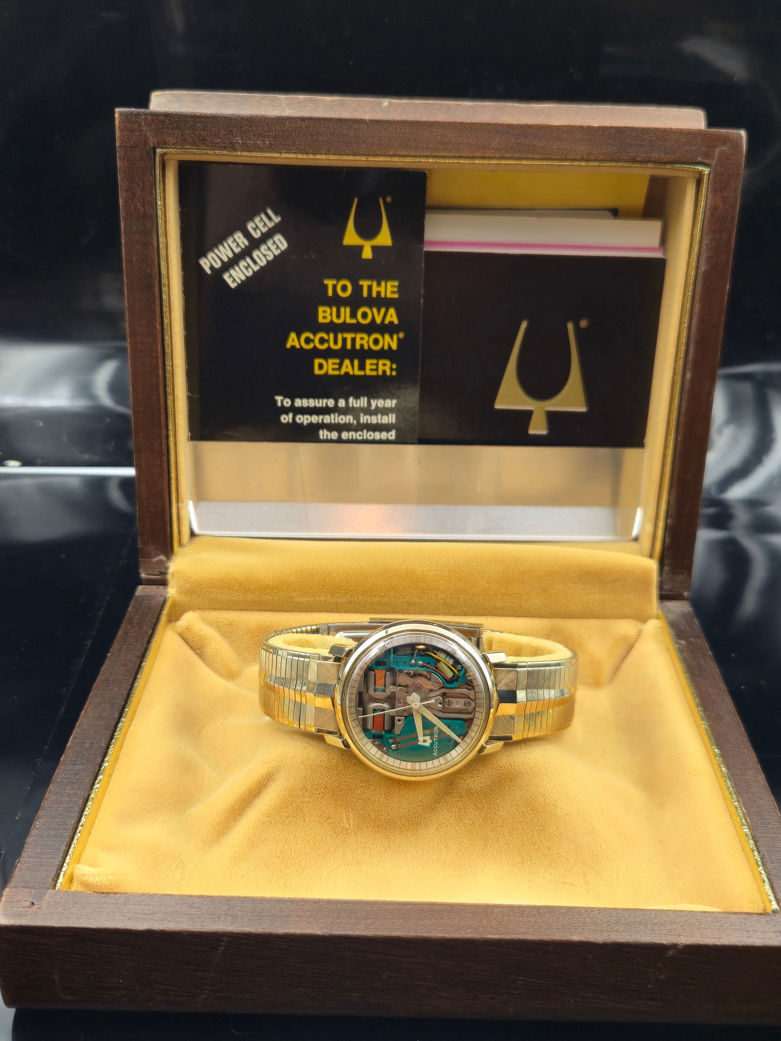 1964 Bulova Accutron Spaceview 214H 10K GF & accutron bracelet w/ Box & Papers (1 of 12)