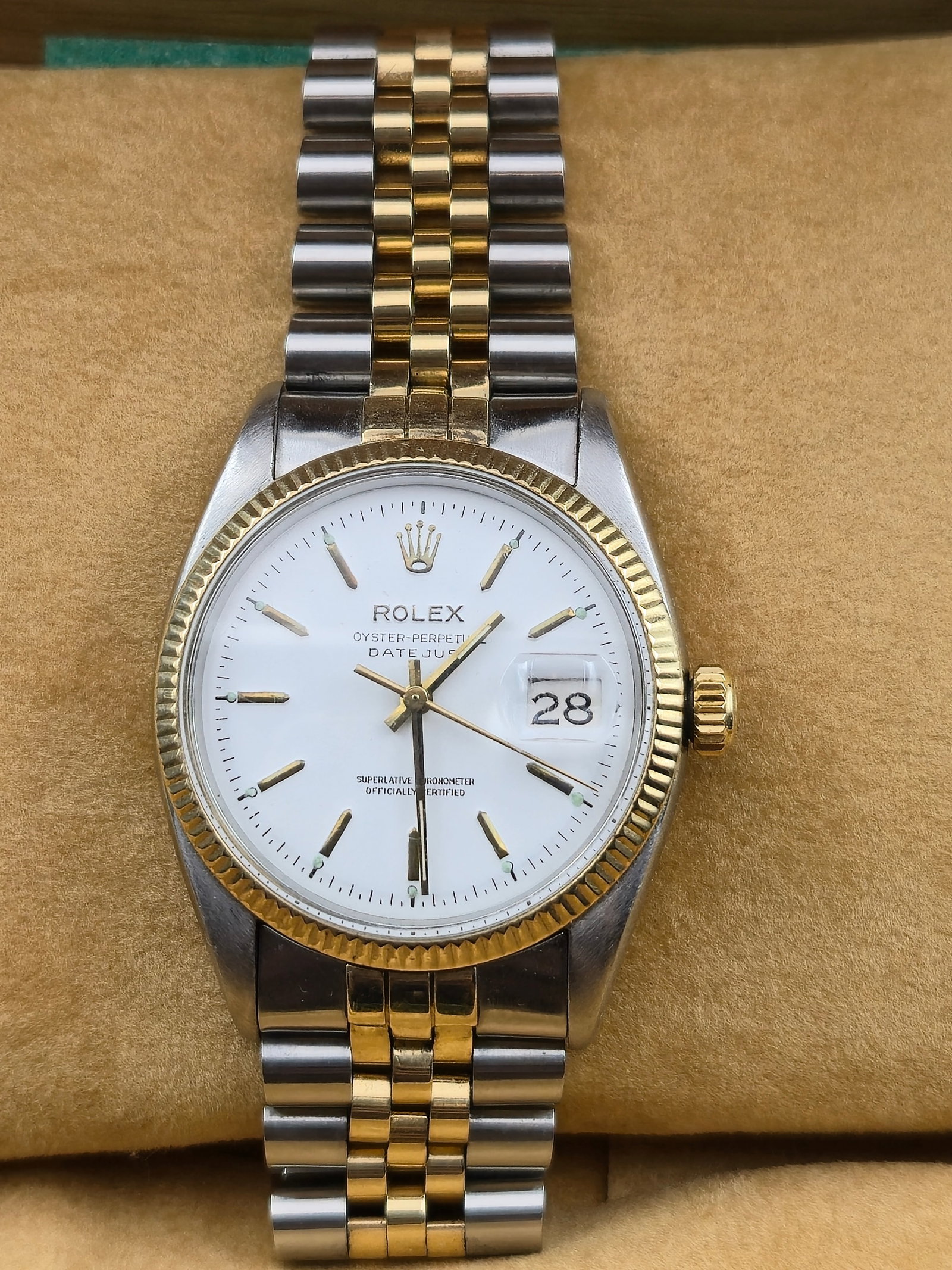 Vintage Rolex Datejust 1601 Two-Tone 14K/SS w/ Original Jubilee Bracelet & Box (1 of 16)