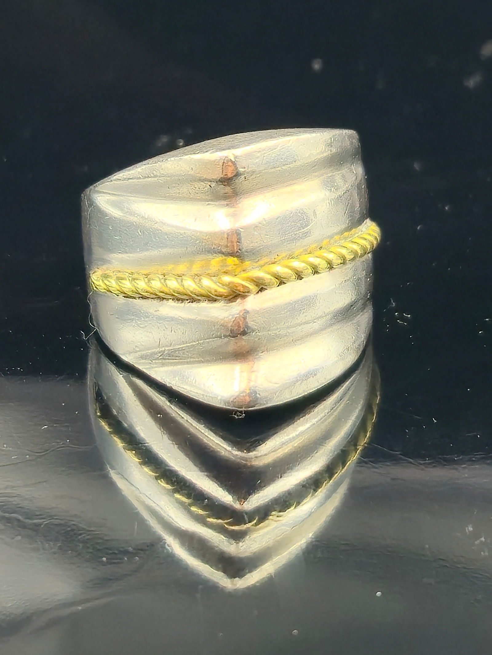 Mexican Sterling Silver & Gold-Filled Chevron Ring, Size 8, 16.8g (1 of 8)